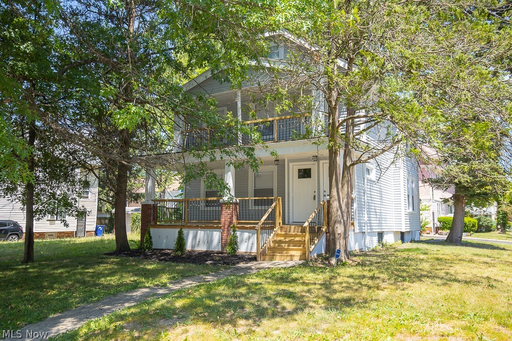 12021 Cromwell Avenue