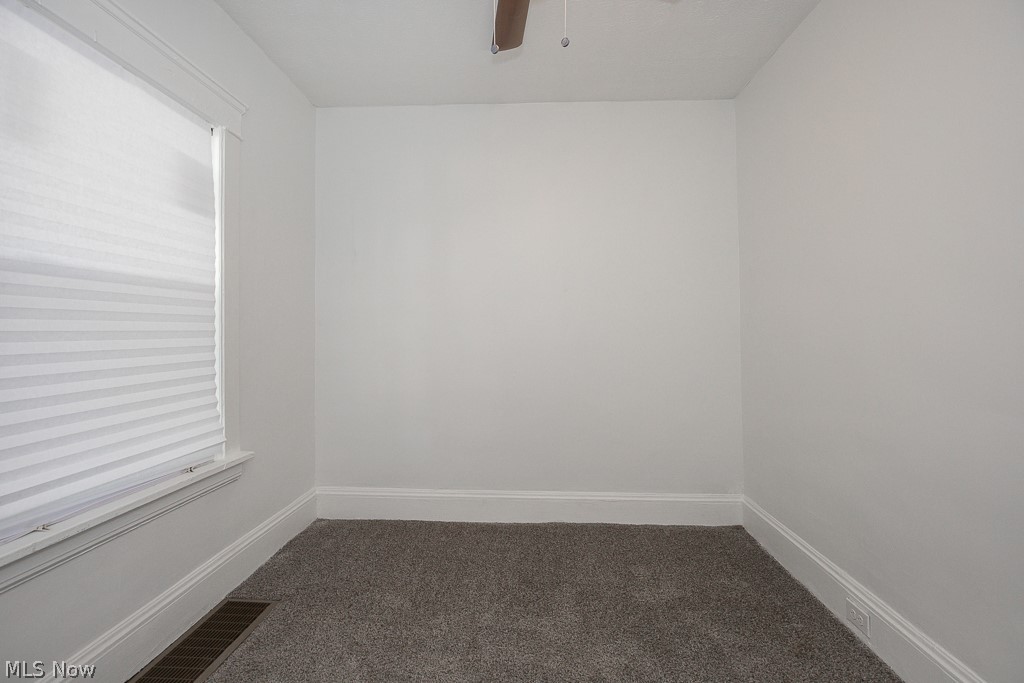 12021 Cromwell Avenue