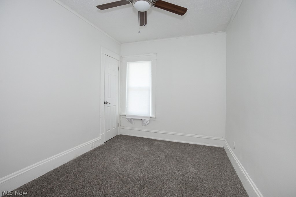 12021 Cromwell Avenue