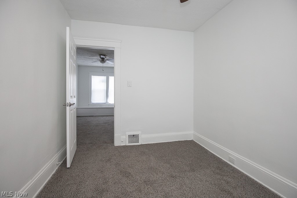 12021 Cromwell Avenue