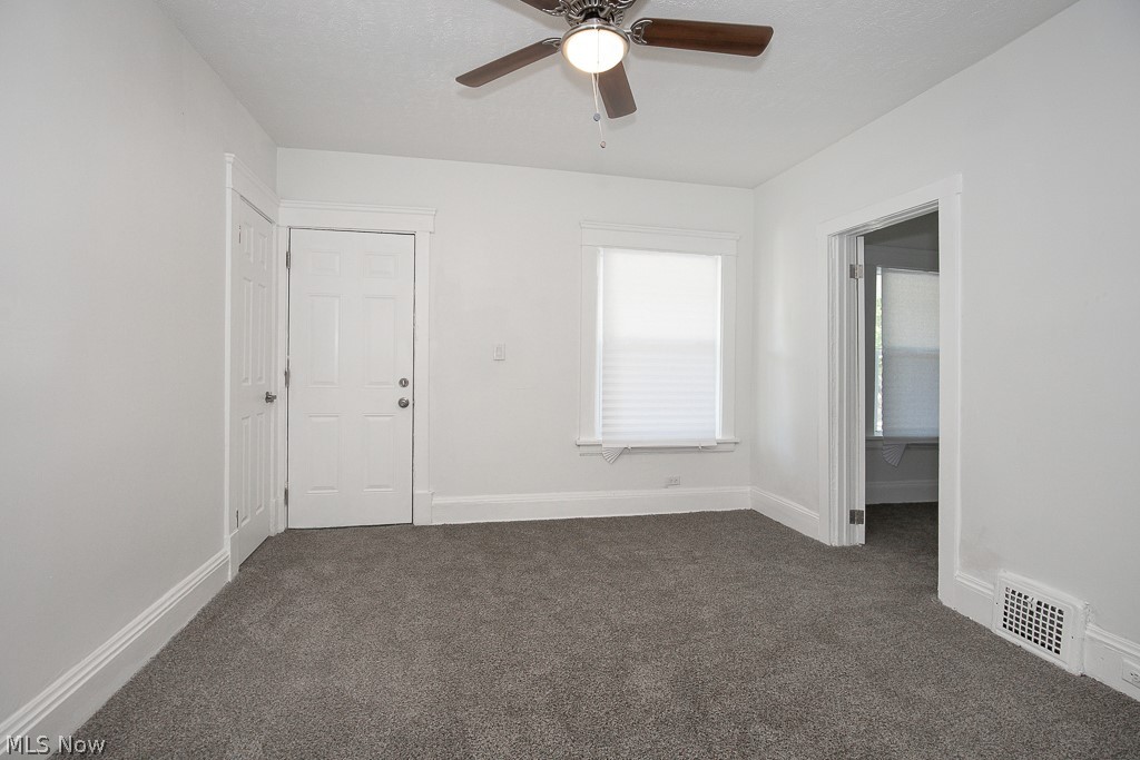 12021 Cromwell Avenue