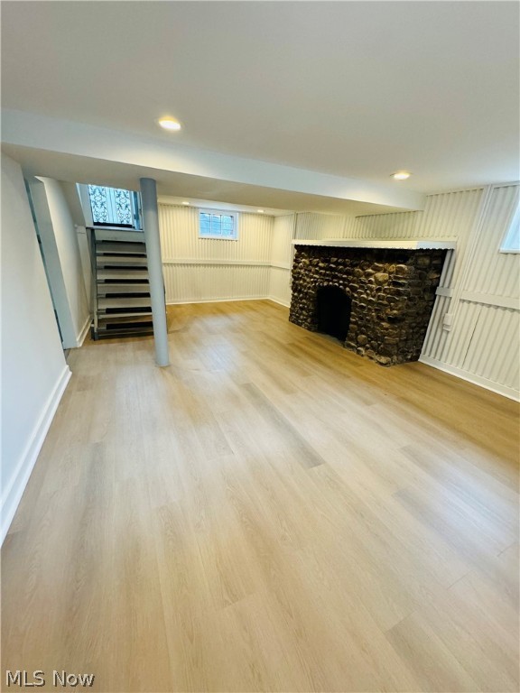 12102 Farringdon Avenue