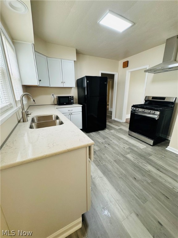 12102 Farringdon Avenue