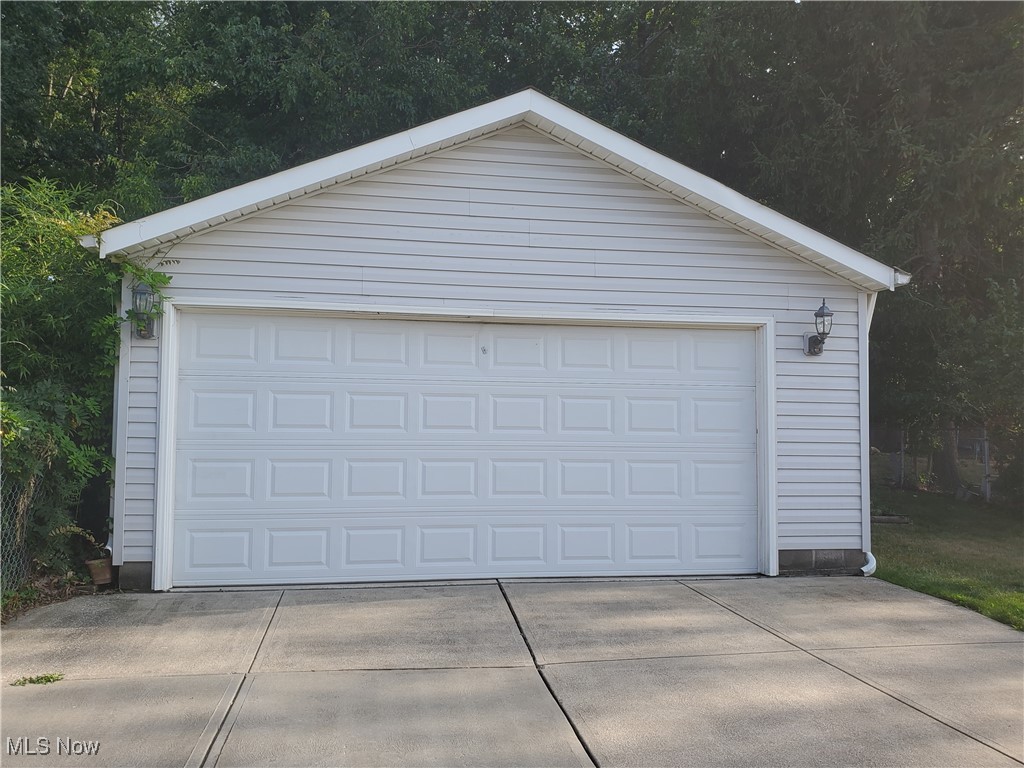 4419 Longwood Avenue