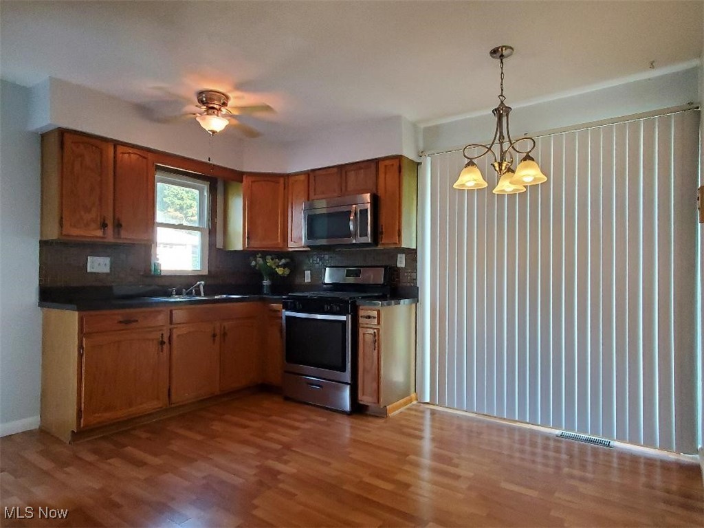 4419 Longwood Avenue