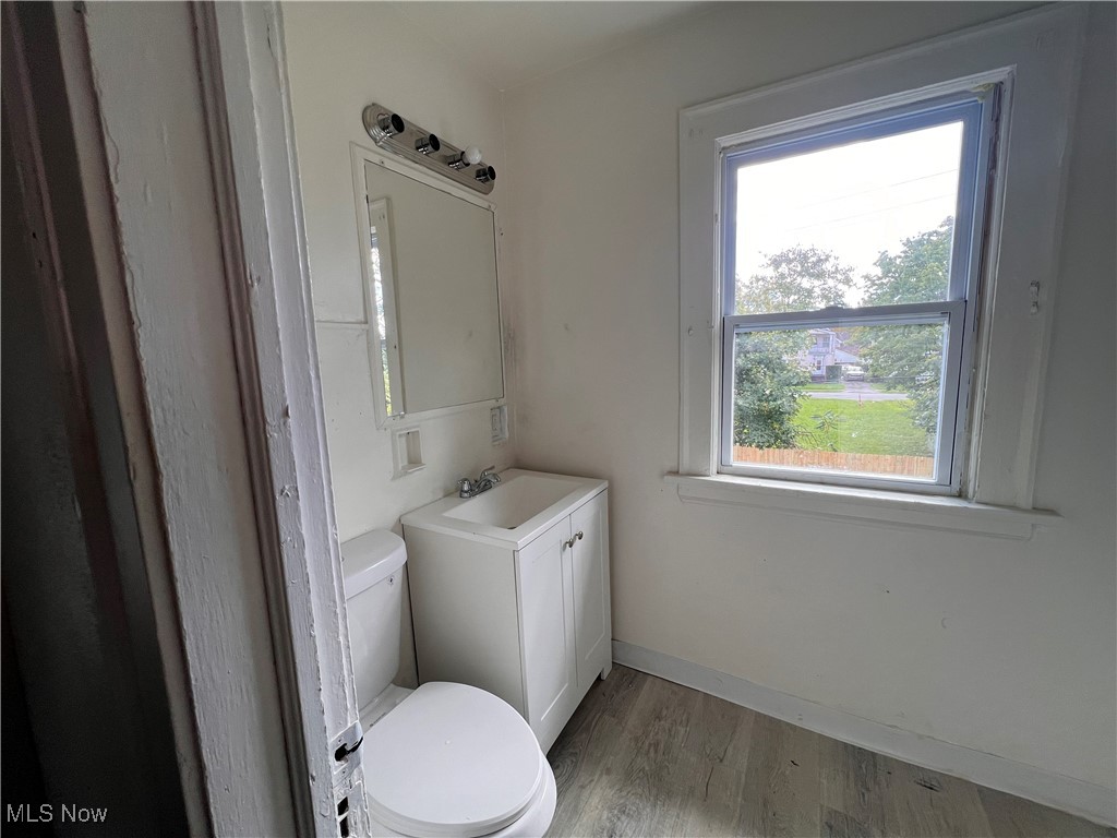 13216 Edgewood Avenue