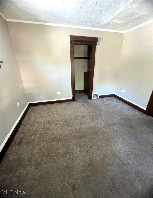 3675-3677 E 147th Street