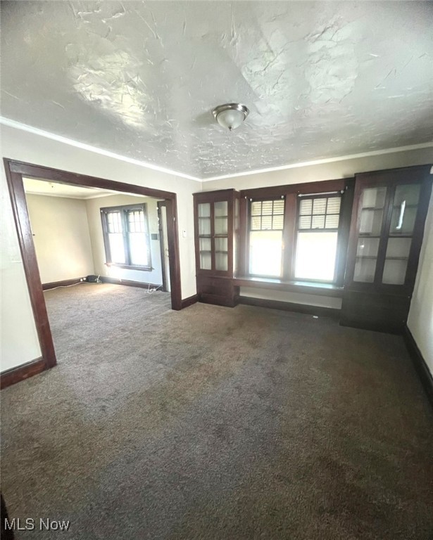 3675-3677 E 147th Street