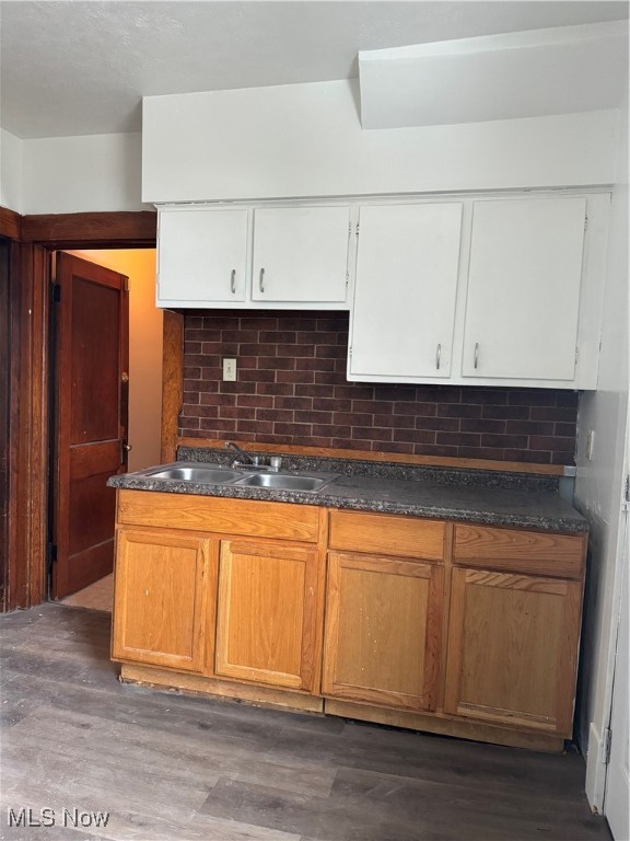 15907 Huntmere Avenue