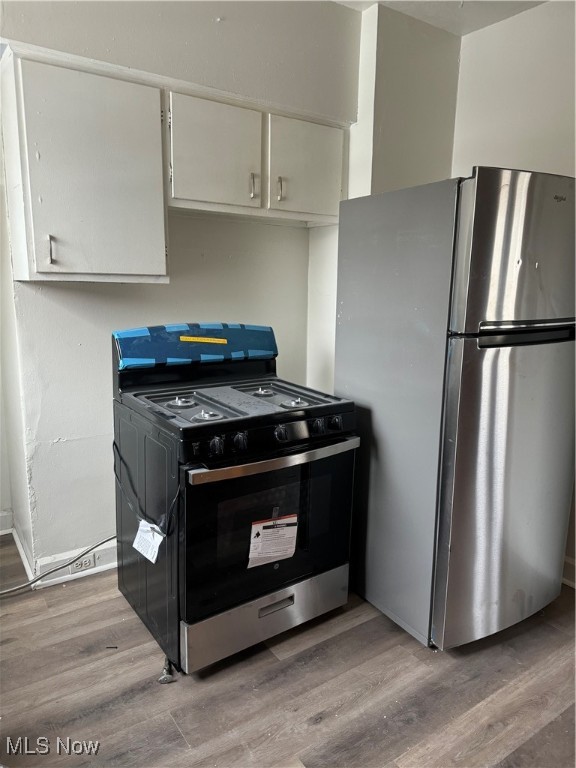 15907 Huntmere Avenue