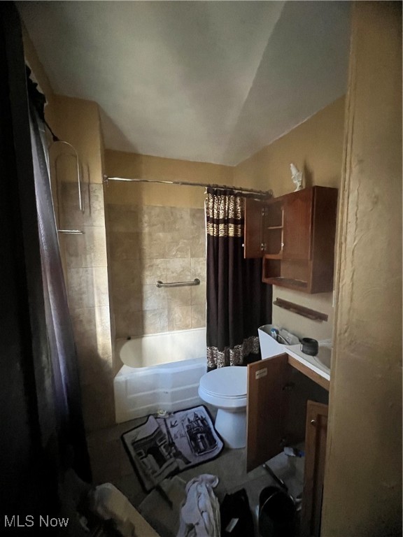 11501 Continental Avenue