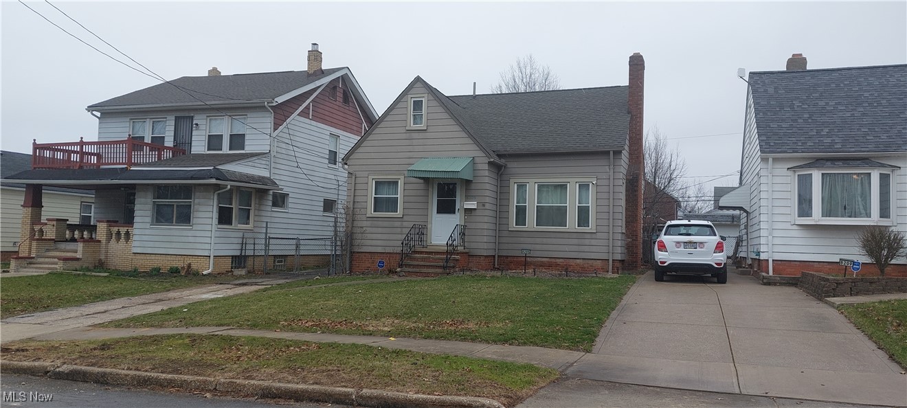 8205 Grand Division Avenue