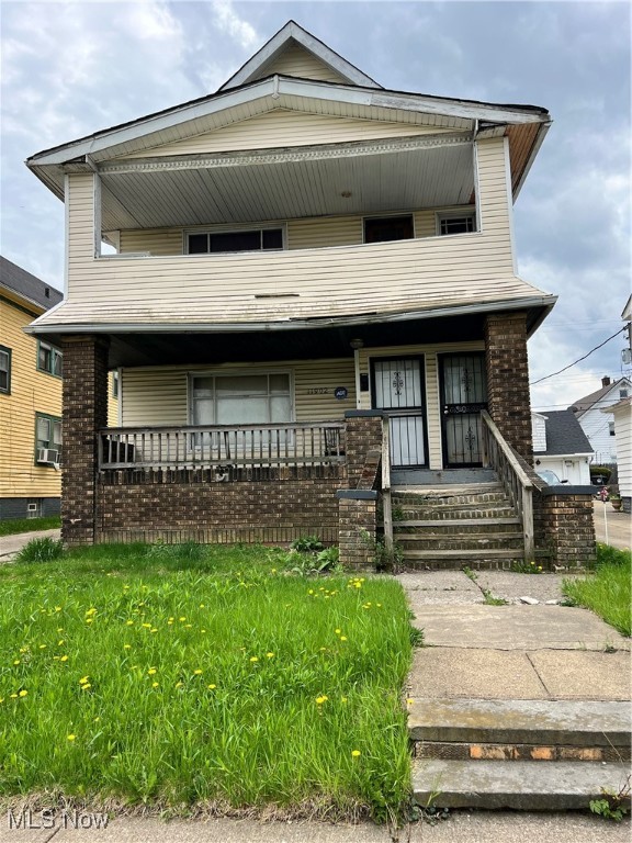 11902 Angelus Avenue