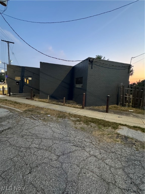 16219 Saint Clair Avenue