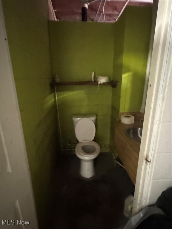 16219 Saint Clair Avenue