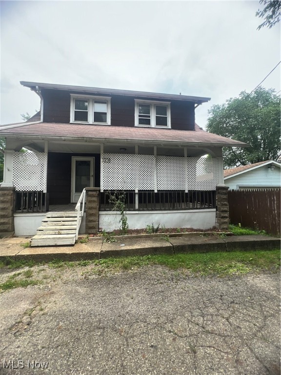 1370 Lee Court SW