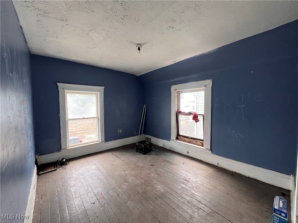 1875 Woodlawn Avenue