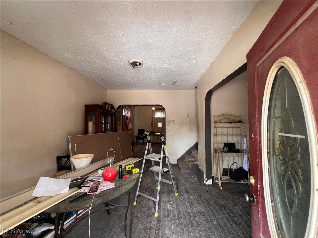 1875 Woodlawn Avenue