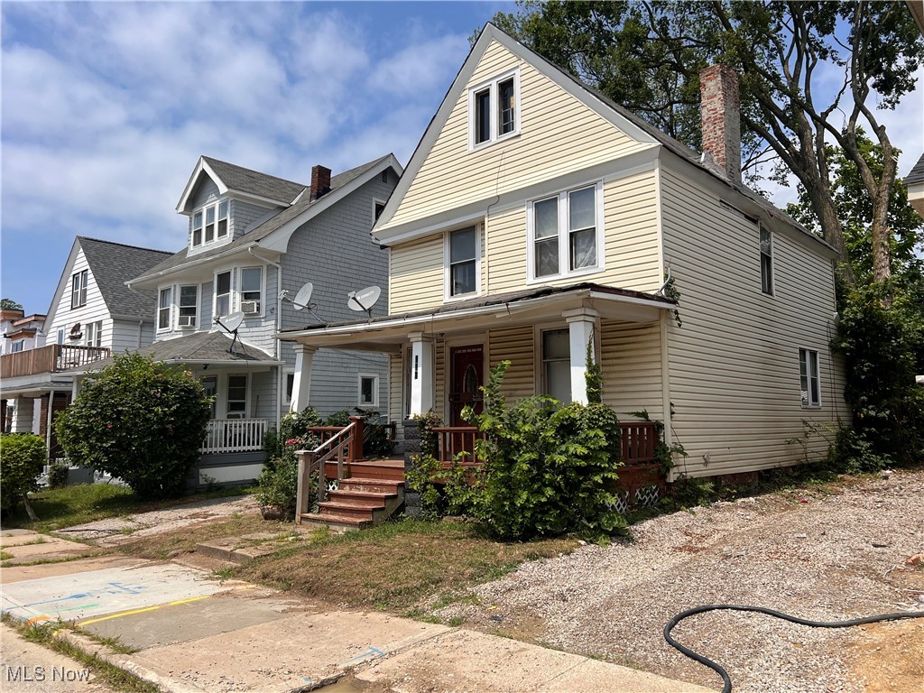 1875 Woodlawn Avenue