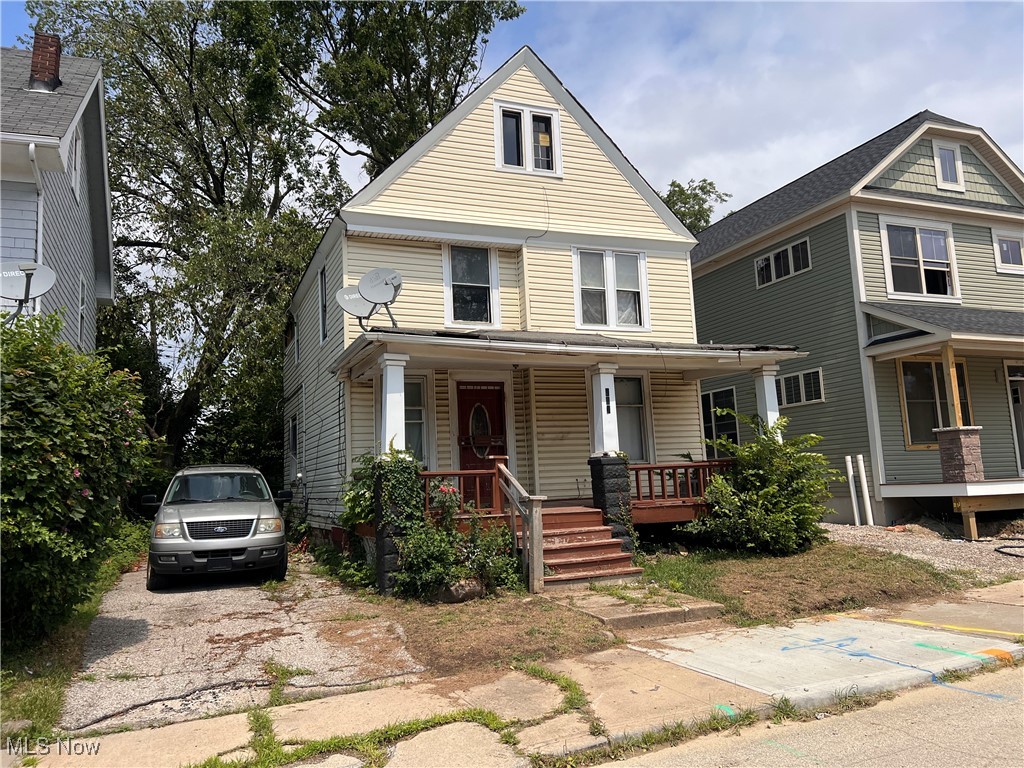 1875 Woodlawn Avenue