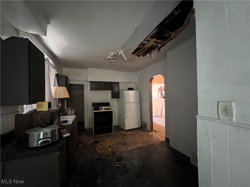 1875 Woodlawn Avenue