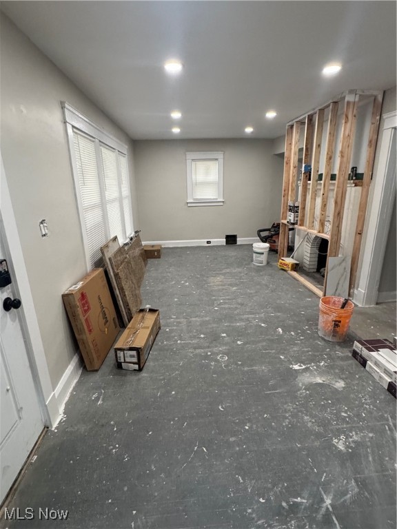 13715 Thornhurst Avenue