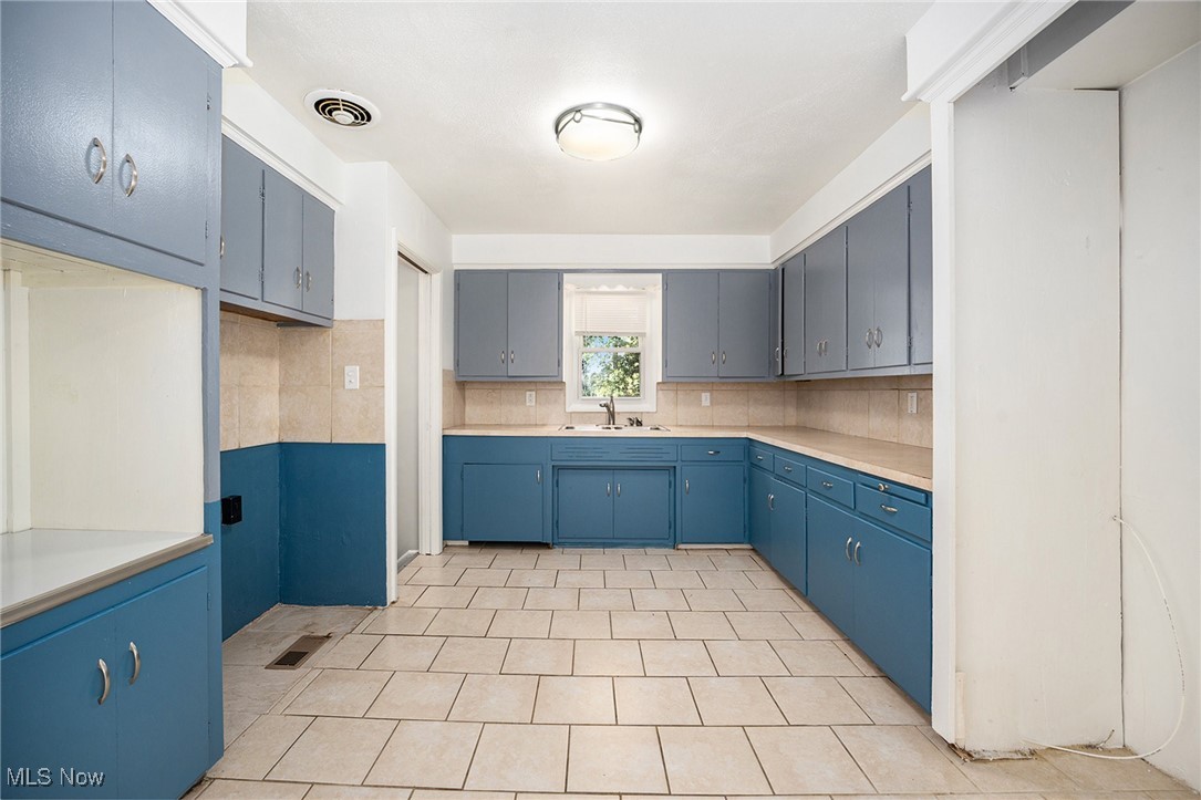 4391 Glenmere Circle