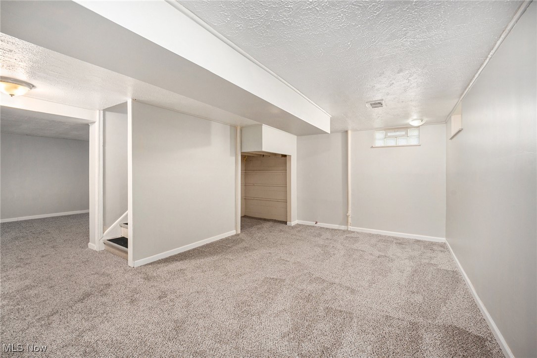 4391 Glenmere Circle