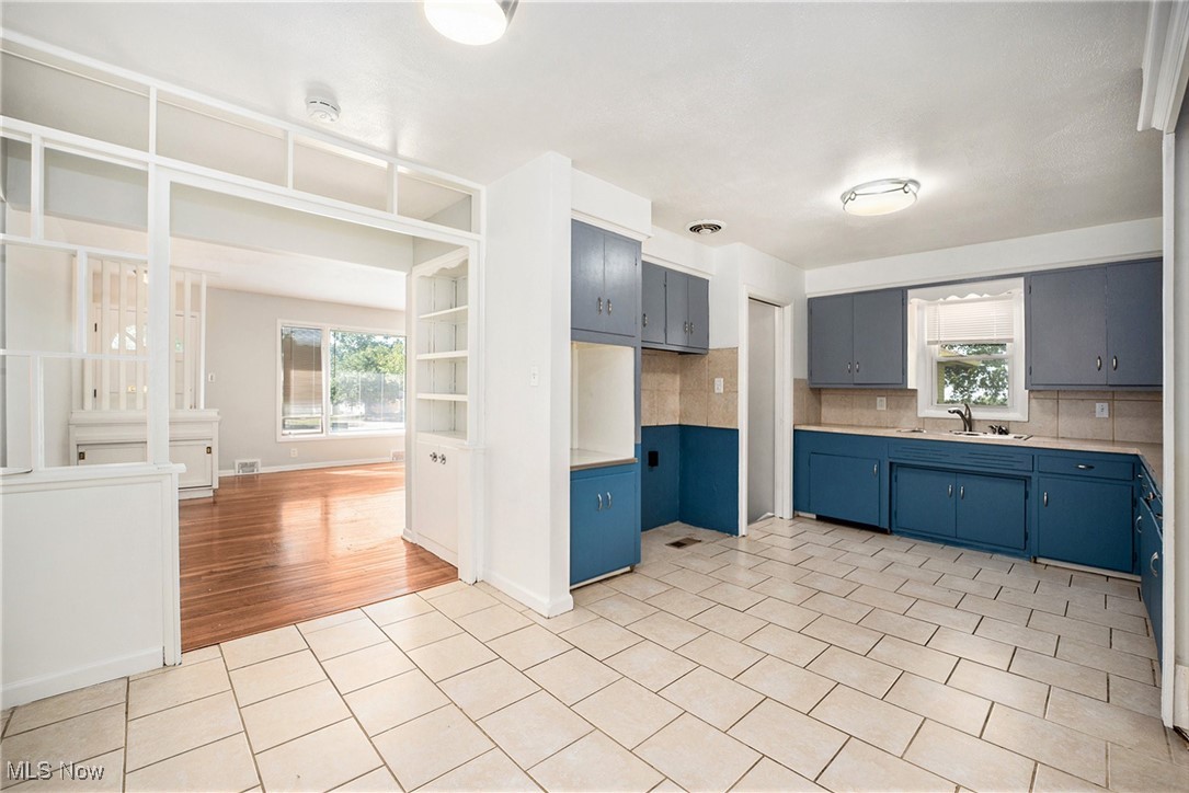 4391 Glenmere Circle