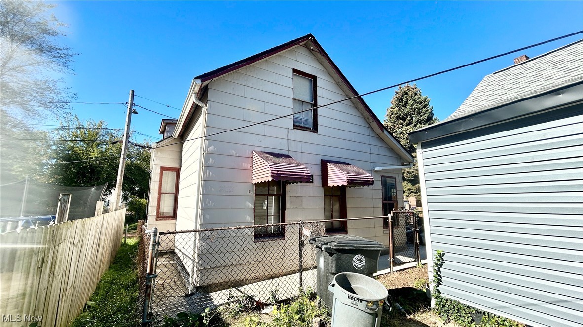 2162 Fulton Road