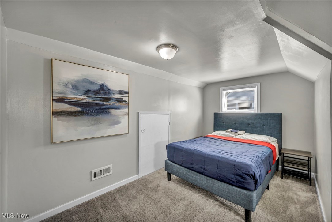 1727 Warrensville Center Road