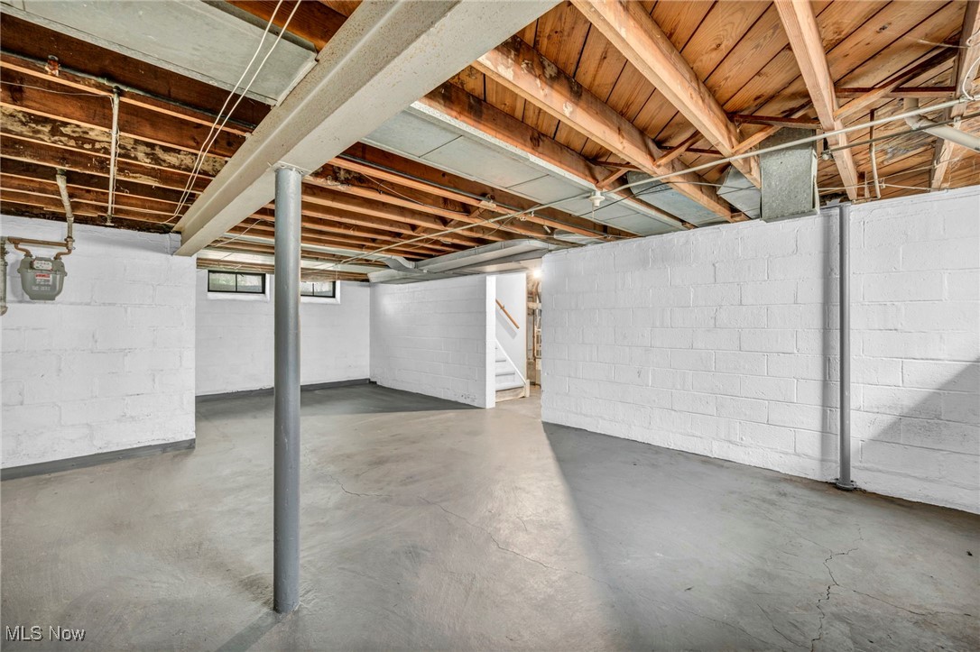 1727 Warrensville Center Road