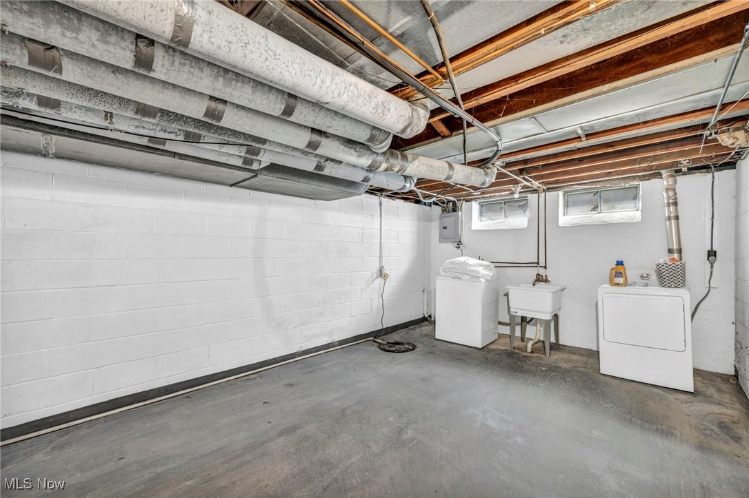 1727 Warrensville Center Road