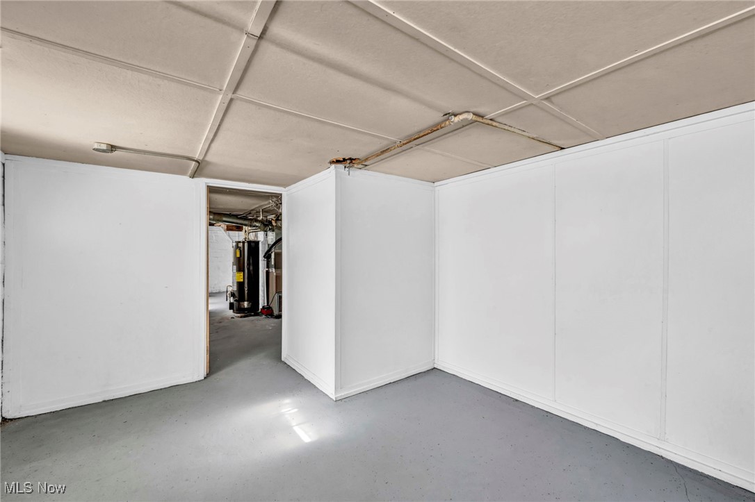 5570 Dalewood Avenue