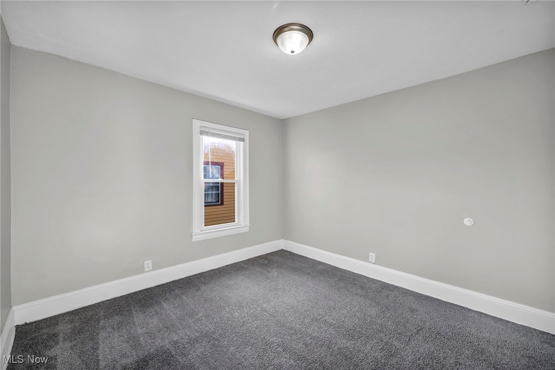 13315 Thornhurst Avenue