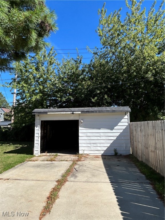 231 E 210th Street