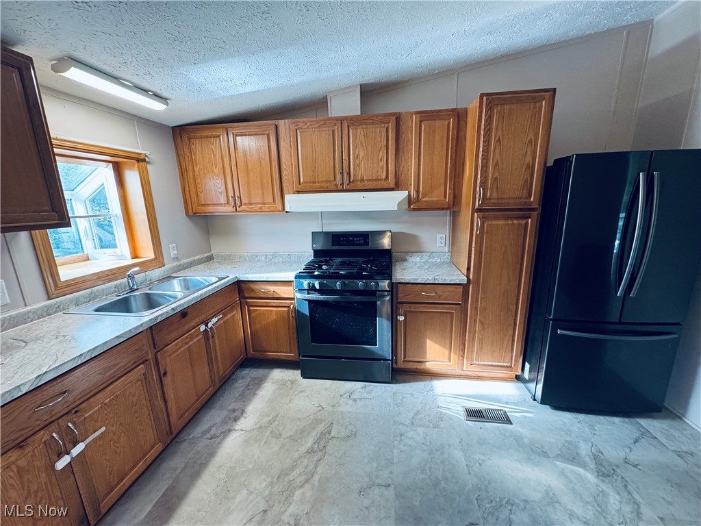 26240 Broadway Avenue 67