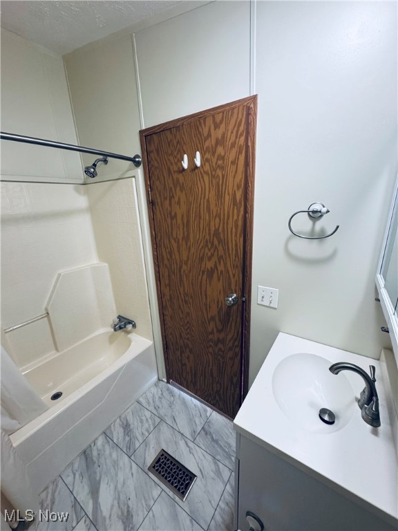 26240 Broadway Avenue 67