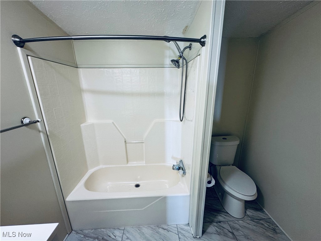 26240 Broadway Avenue 67