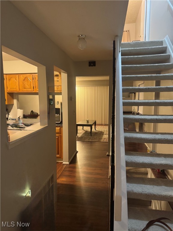 5553 Sunset Lane A15-F