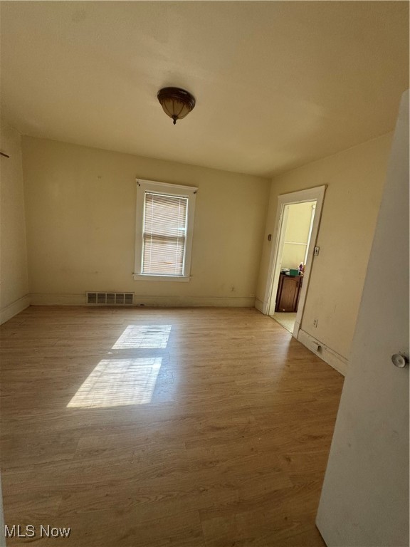 3660 E 76th Street Up