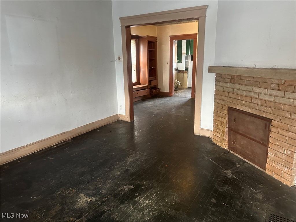 14413 Potomac Avenue