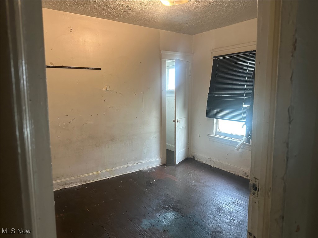 14413 Potomac Avenue