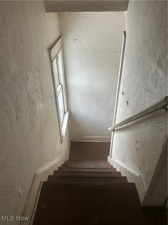 14413 Potomac Avenue