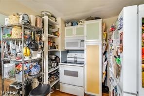 4165 W 140th Street