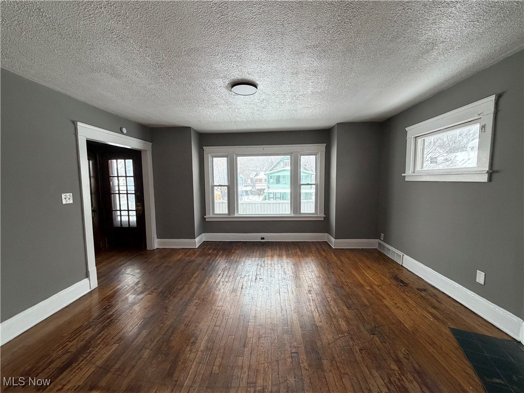 16309 Nela View Road