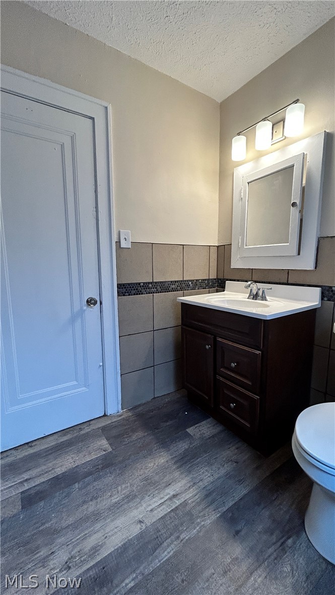 3258 E Berkshire Road