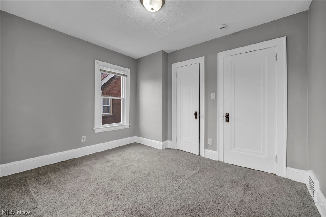 13315 Thornhurst Avenue