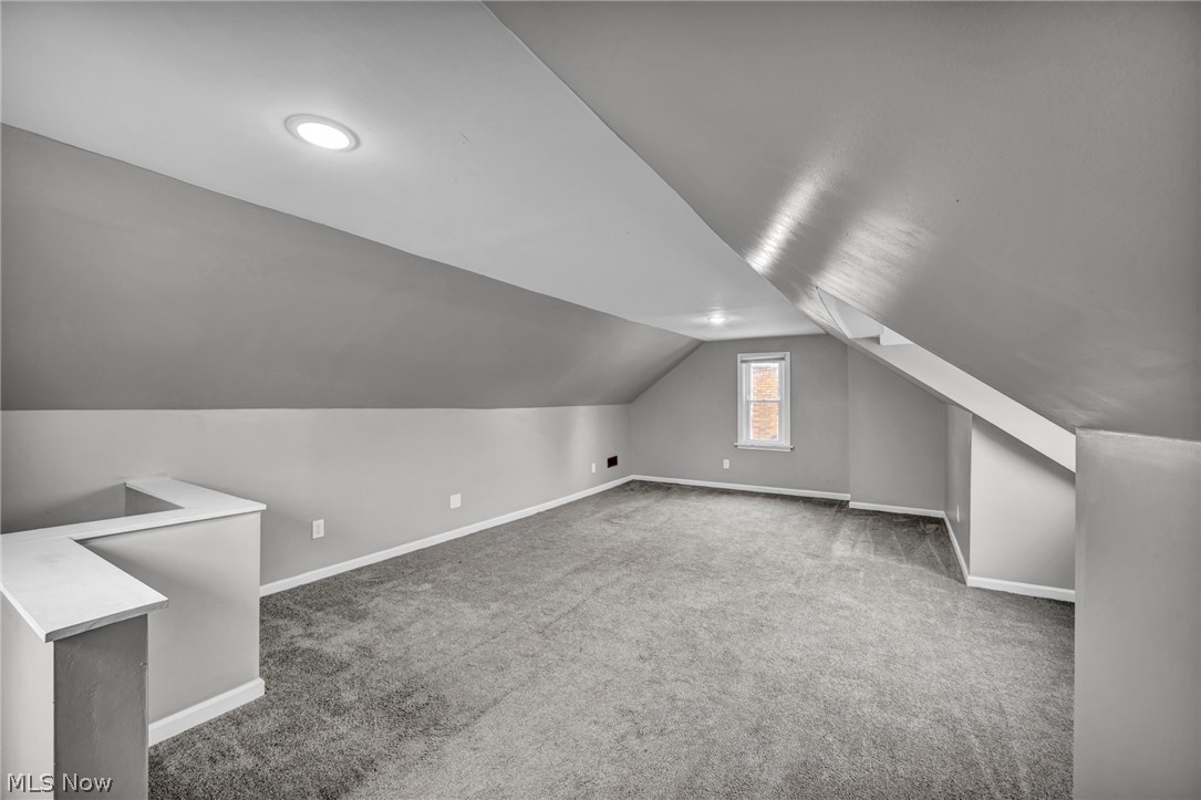 13315 Thornhurst Avenue