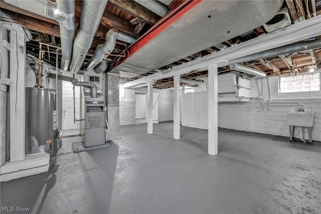 13315 Thornhurst Avenue